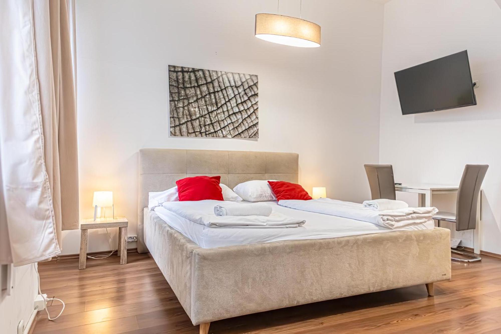 Modern 1Br Apart- Suitable For Longstays Wina Bagian luar foto